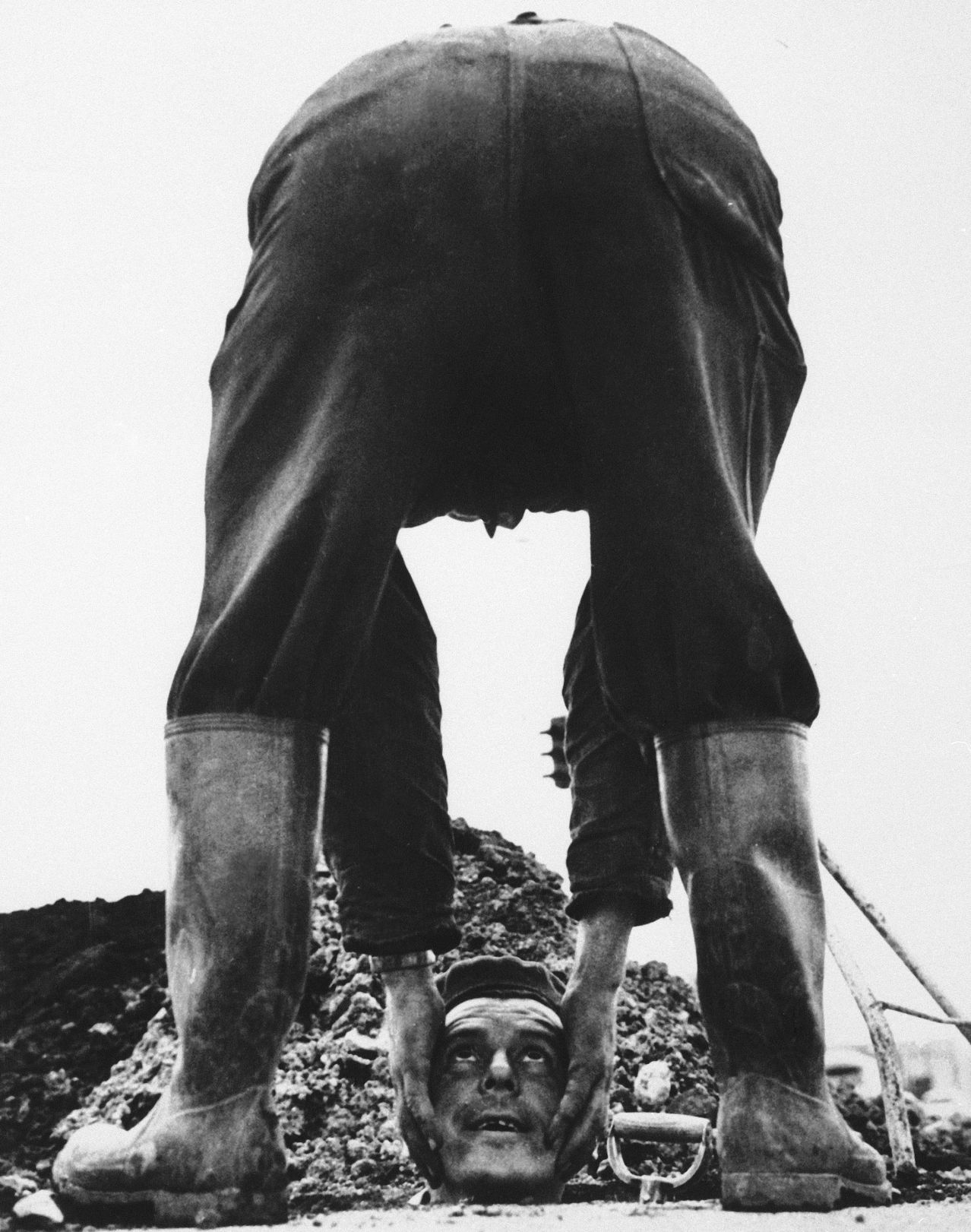 1961: Head Hunter